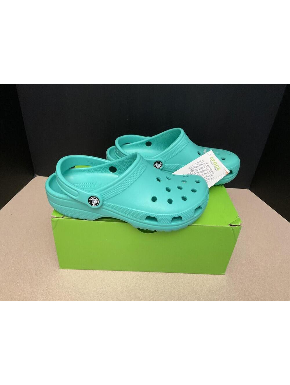 New! Youth’s Crocs Classic Lagoon Slip On Clogs. Size J6. Awesome Clogs!